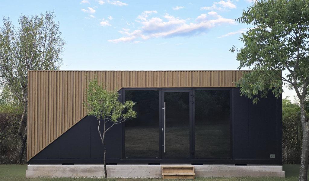 Golf Simulator Container